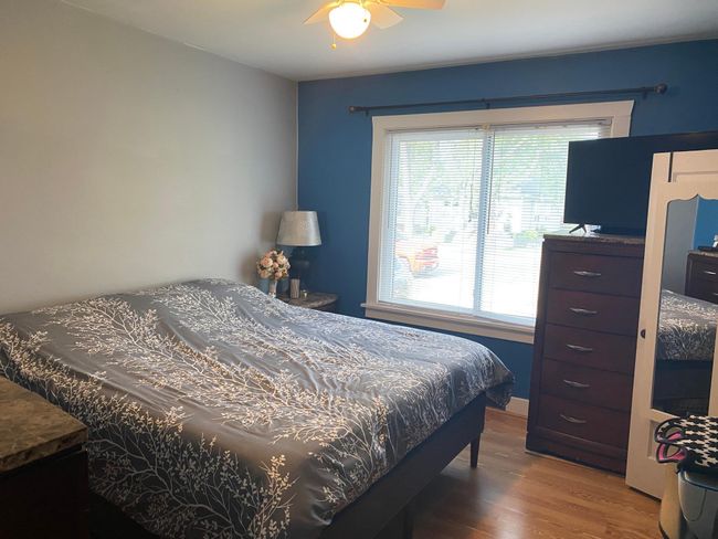 Bedroom main level | Image 11