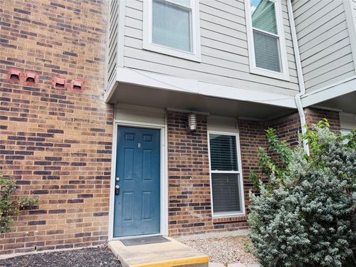12b-2018 W Rundberg Ln, Austin, TX, 78758-5973 | Card Image