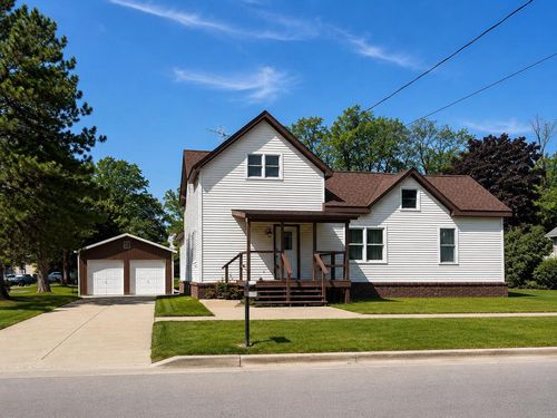 132 E Water Street, PRINCETON, WI, 54968 | Card Image