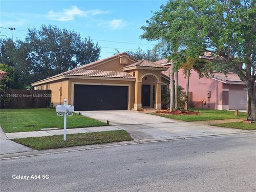 20401 Sw 1st St, Pembroke Pines, FL, 33029-5024 | Card Image