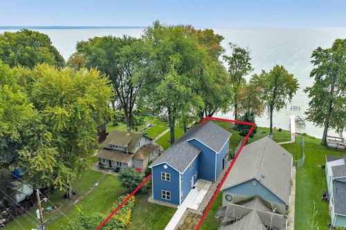 W7133 Firelane 2, HARRISON, WI, 54952 | Card Image