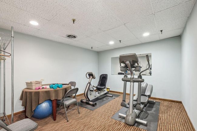 12_Interior.jpg | Image 16