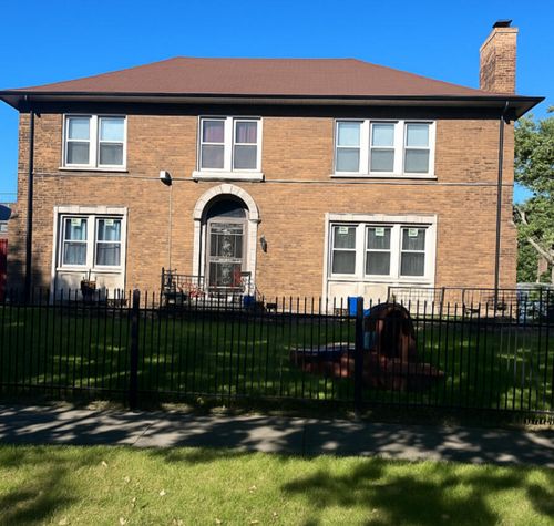 600 Mckinley St, Gary, IN, 46404-1423 | Card Image