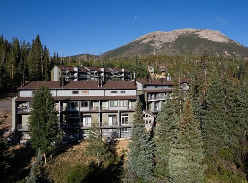 unit-105-10000 Ryan Gulch Rd, SILVERTHORNE, CO, 80498-5177 | Card Image