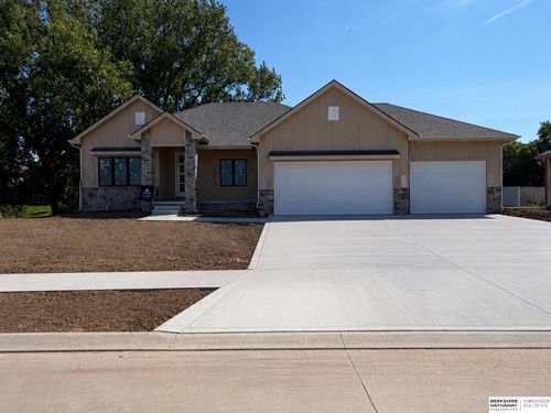 11113 S 98th St, Papillion, NE, 68046-5108 | Card Image