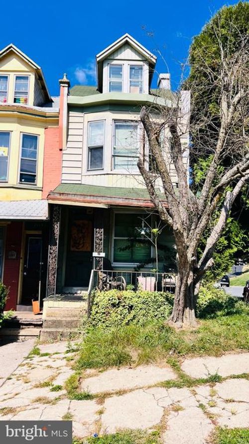 1359 Green St, READING, PA, 19604-2755 | Card Image