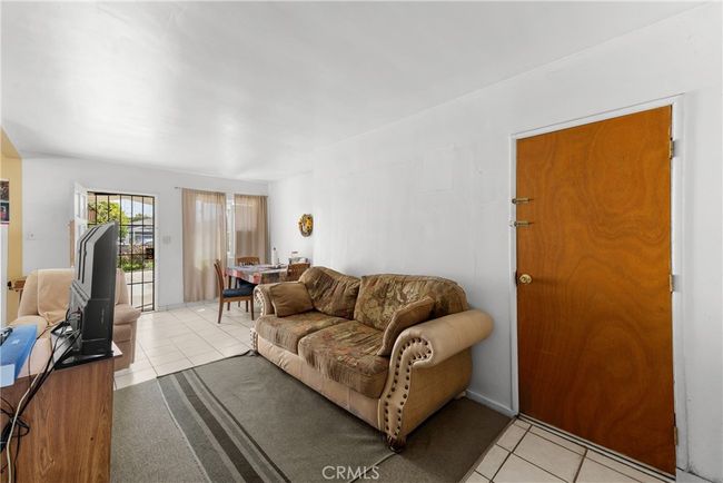 11909 Lowemont St, House other with 2 bedrooms, 1 bathrooms and 2 parking in Norwalk CA | Image 10