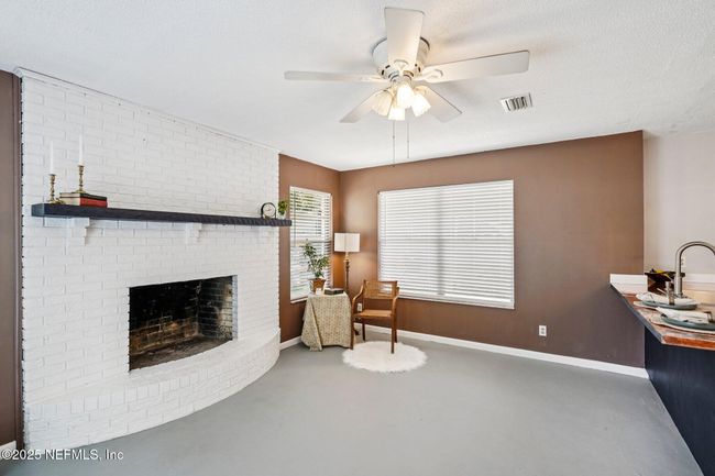 645 Shady Ln, House other with 3 bedrooms, 2 bathrooms and null parking in Keystone Heights FL | Image 11