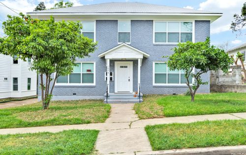 2-1026 W French Pl, San Antonio, TX, 78212-3651 | Card Image