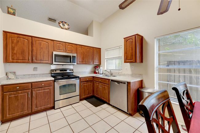 10906 Carnelian Dr, House other with 3 bedrooms, 2 bathrooms and null parking in RIVERVIEW FL | Image 12