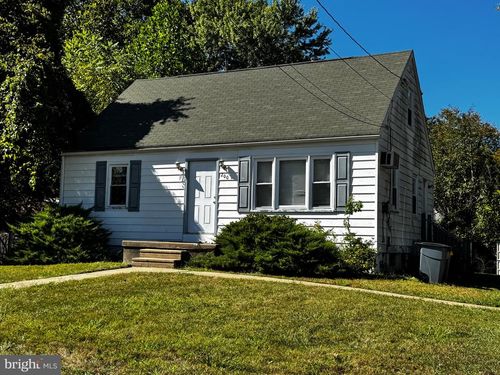 200 Upland Ave, Ewing, NJ, 08638-2338 | Card Image
