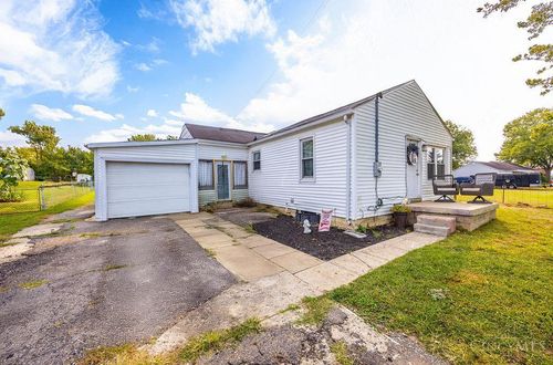 3849 Nichols Rd, Oxford, OH, 45056-9172 | Card Image