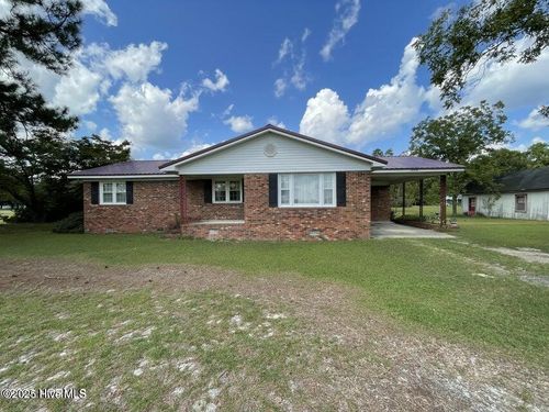 1400 Old Fayetteville Rd, Garland, NC, 28441-9042 | Card Image