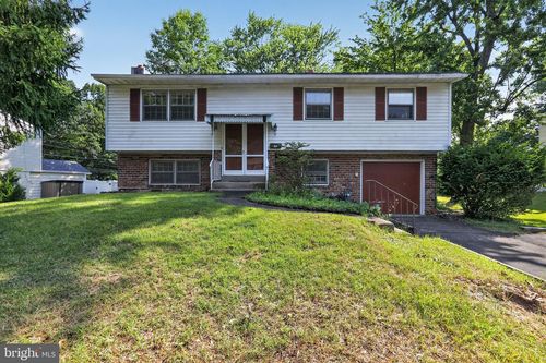 807 Yorktown St, LANSDALE, PA, 19446-3134 | Card Image