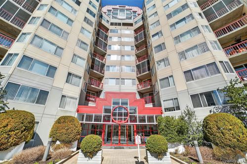 3fe-10 Stewart Pl, White Plains, NY, 10603-3882 | Card Image