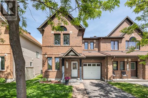 360 Balinroan Crescent, Ottawa, ON, K2J3T9 | Card Image