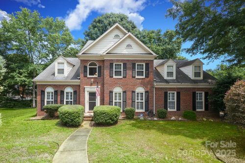 9900 Colvard Cir, Charlotte, NC, 28269-8635 | Card Image