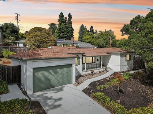 4866 Seven Hills Rd, Castro Valley, CA, 94546-2433 | Card Image
