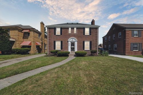 5365 W Outer Dr, Detroit, MI, 48235-1453 | Card Image