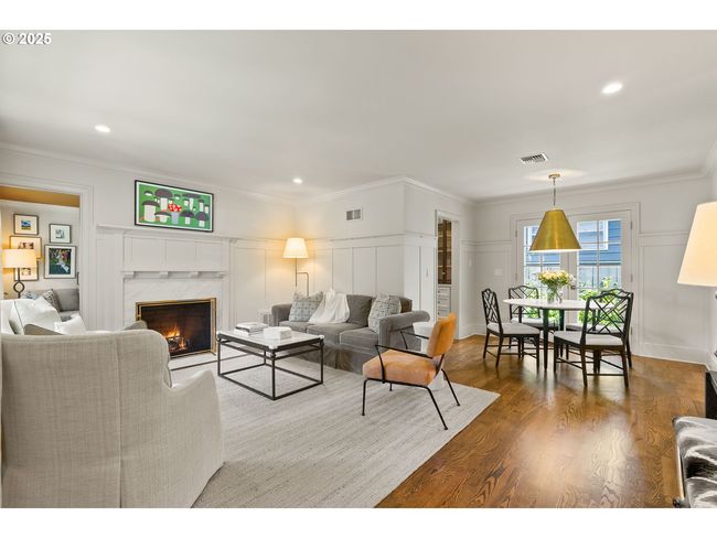 817 D Ave, House other with 3 bedrooms, 4 bathrooms and 2 parking in Lake Oswego OR | Image 5
