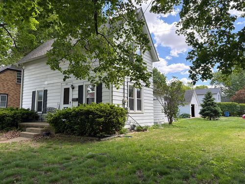 203 E Van Buren Street, Ottawa, IL, 61350 | Card Image