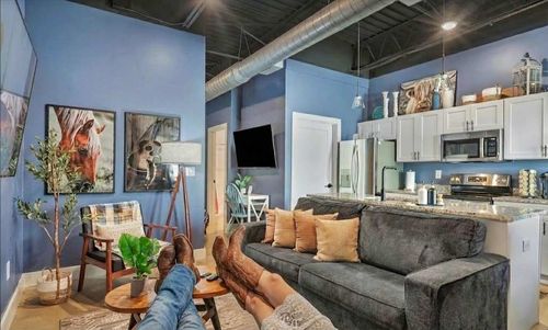 217-293 Plus Park Blvd, Nashville, TN, 37217-1028 | Card Image