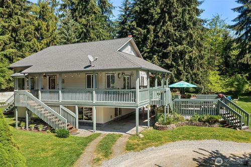 27428 97th Ave Sw, Vashon, WA, 98070-8637 | Card Image