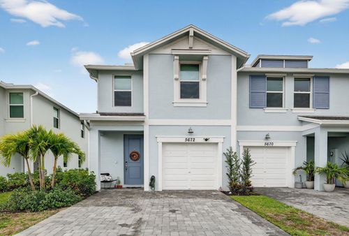 5672 Se Edgewater Cir, Stuart, FL, 34997-3500 | Card Image