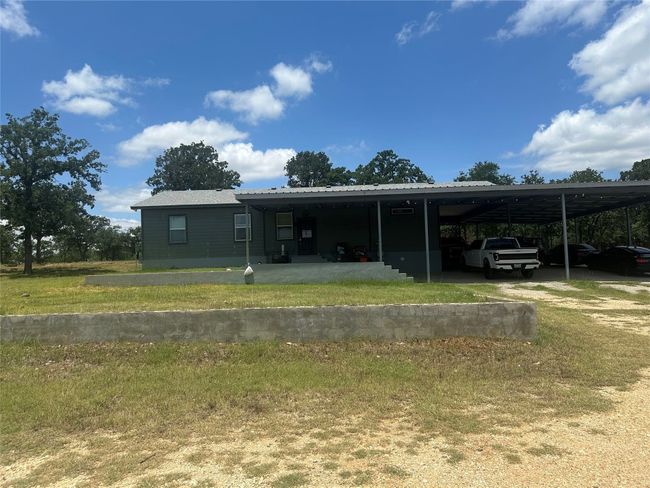 1231 Oak Grove Rd, Home with 4 bedrooms, 3 bathrooms and 6 parking in Luling TX | Image 19