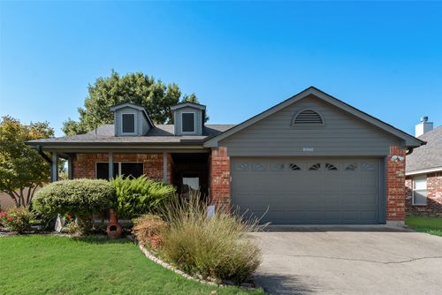 8460 Ruthette Dr, North Richland Hills, TX, 76182-3602 | Card Image