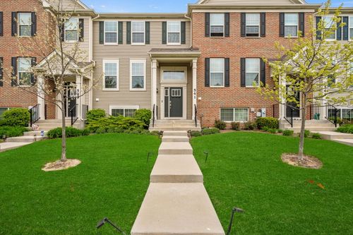 541 Cimmaron Cir, Crystal Lake, IL, 60012-3719 | Card Image