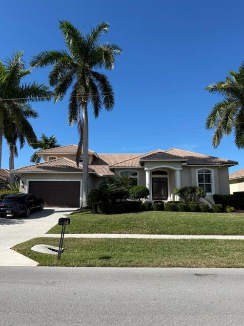 20 Copperfield Ct, MARCO ISLAND, FL, 34145-3516 | Card Image
