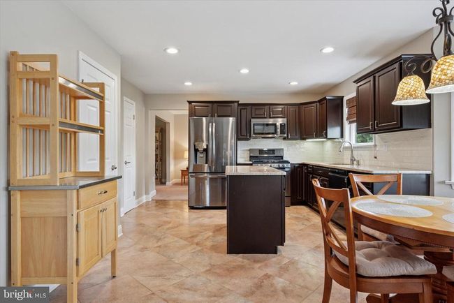 7 Galloping Brook Dr, House other with 4 bedrooms, 3 bathrooms and null parking in ALLENTOWN NJ | Image 19