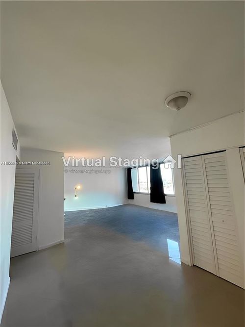 apt-914-1200 West Ave, Miami Beach, FL, 33139-4319 | Card Image
