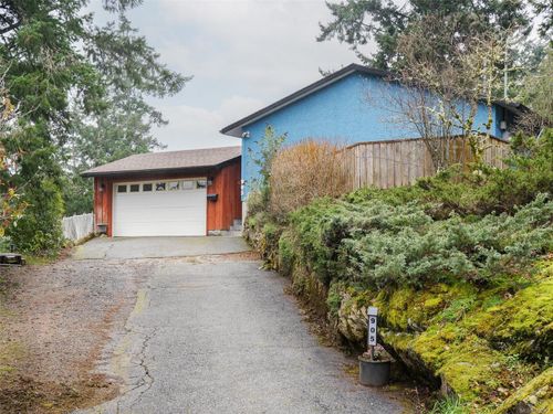 905 Gade Rd, Langford, BC, V9B4Z6 | Card Image