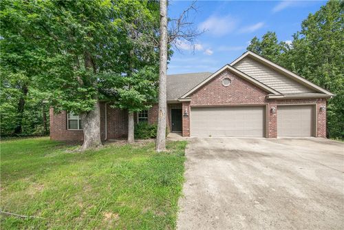 9 Monmouth Dr, Bella Vista, AR, 72714-2831 | Card Image