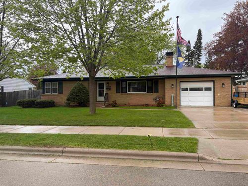 134 E Goodland Street, Sun Prairie, WI, 53590 | Card Image