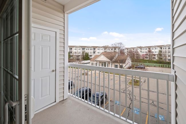 303 - 107 Clocktower Dr, Condo with 2 bedrooms, 2 bathrooms and null parking in Waltham MA | Image 17