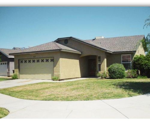 832 W Anissa Court, Farmersville, CA, 93223 | Card Image