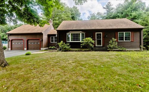 4 Caroline Cir, Palmer, MA, 01069-1408 | Card Image