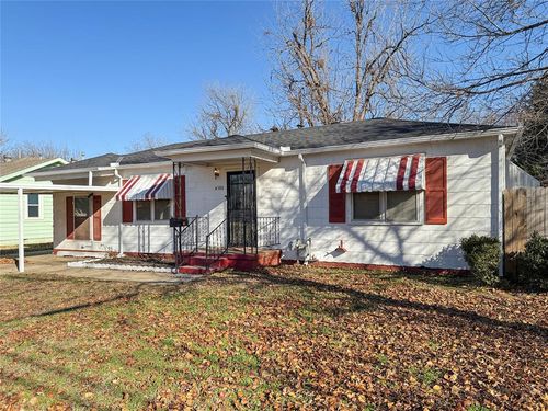 4300 N State St, Warr Acres, OK, 73122-4313 | Card Image