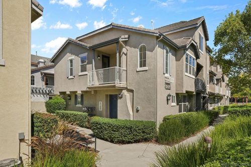 2730 Catalpa Ct, Chula Vista, CA, 91915-1721 | Card Image