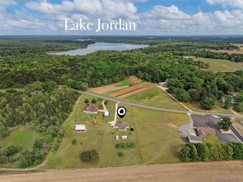 3061 Coosa River Rd, Deatsville, AL, 36022-4676 | Card Image