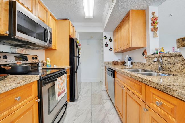 APT-208 - 10560 Sw 156 Th Pl, Condo with 1 bedrooms, 1 bathrooms and null parking in Miami FL | Image 5