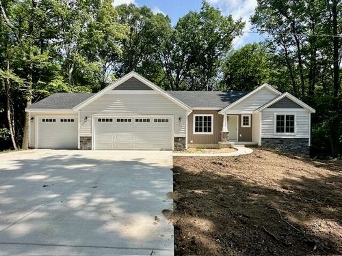 4653 Wren Dr Se, Caledonia, MI, 49316-9274 | Card Image