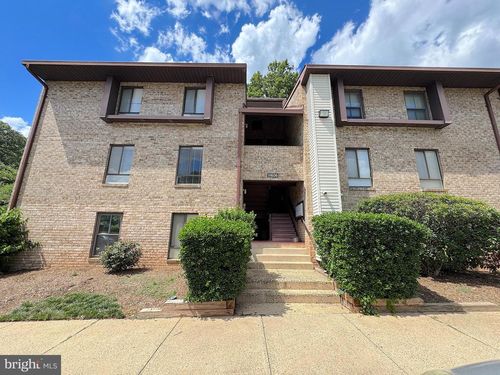 661b-11606 Stoneview Sq, RESTON, VA, 20191-2906 | Card Image