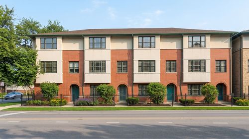 821 Harlem Ave, Oak Park, IL, 60302-1627 | Card Image