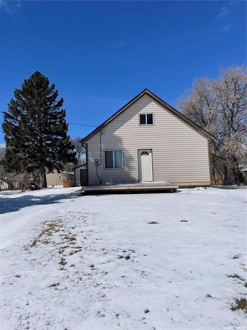 406 Southesk St, Whitewood, SK, S0G5C0 | Card Image