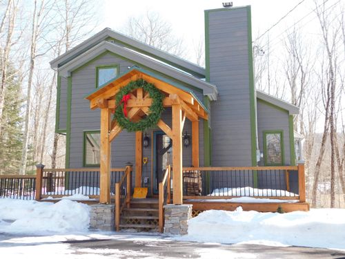 239 Valley View Rd, West Dover, VT, 05356-8850 | Card Image