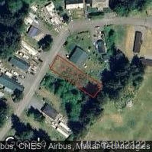 617 Keno Cres, Zeballos, BC, V0P2A0 | Card Image